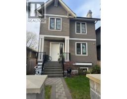 3000 W 15 AVENUE, Vancouver, British Columbia