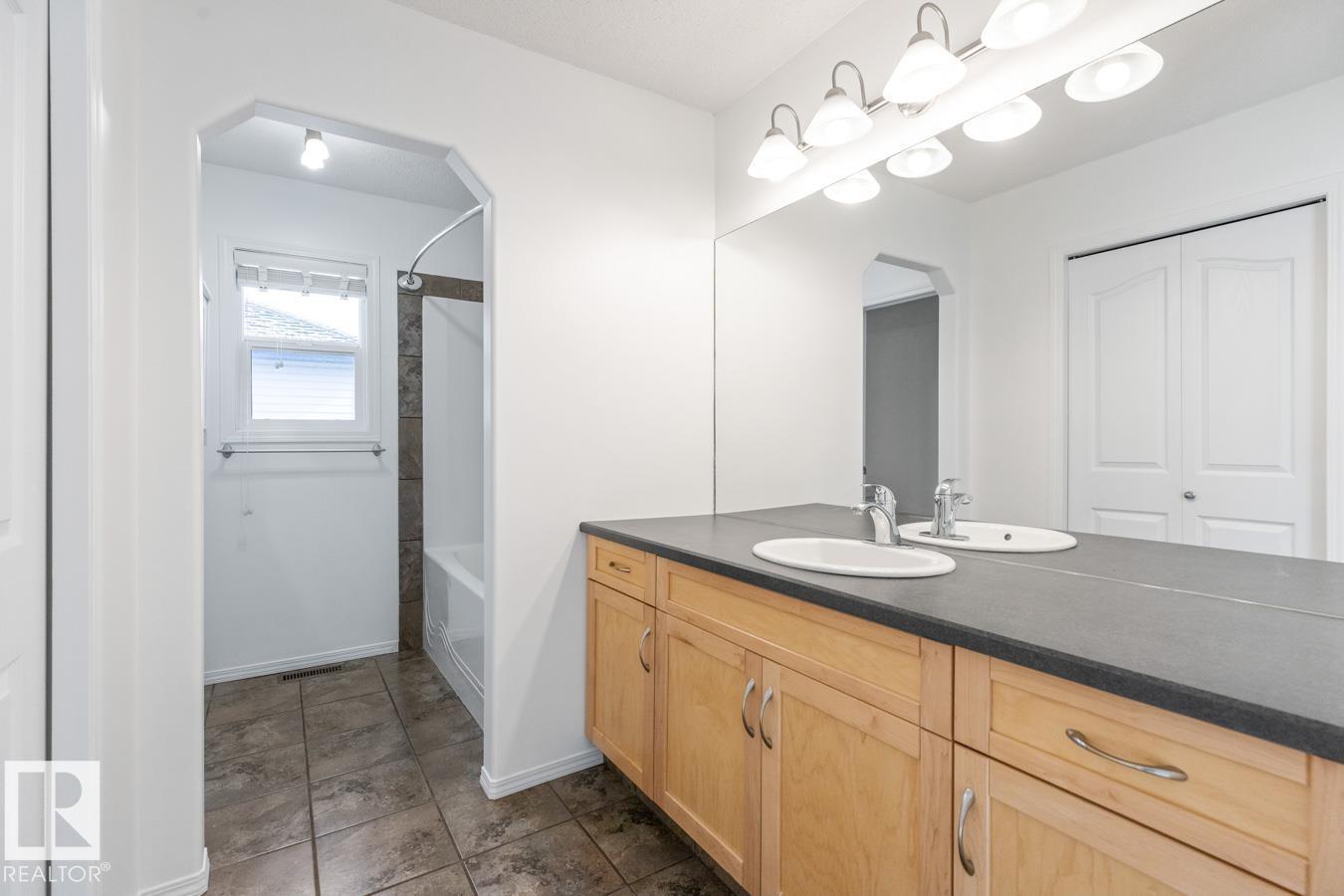4717 60 St, Beaumont, Alberta  T5R 0A3 - Photo 23 - E4490009