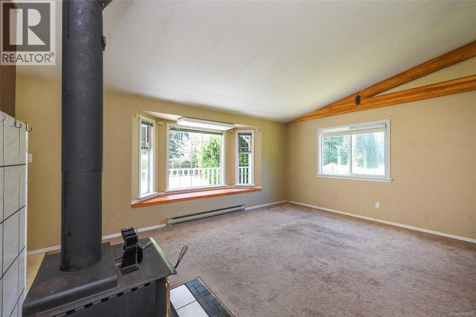 2410 Huband Rd, Courtenay, British Columbia  V9J 1L6 - Photo 25 - 1038206