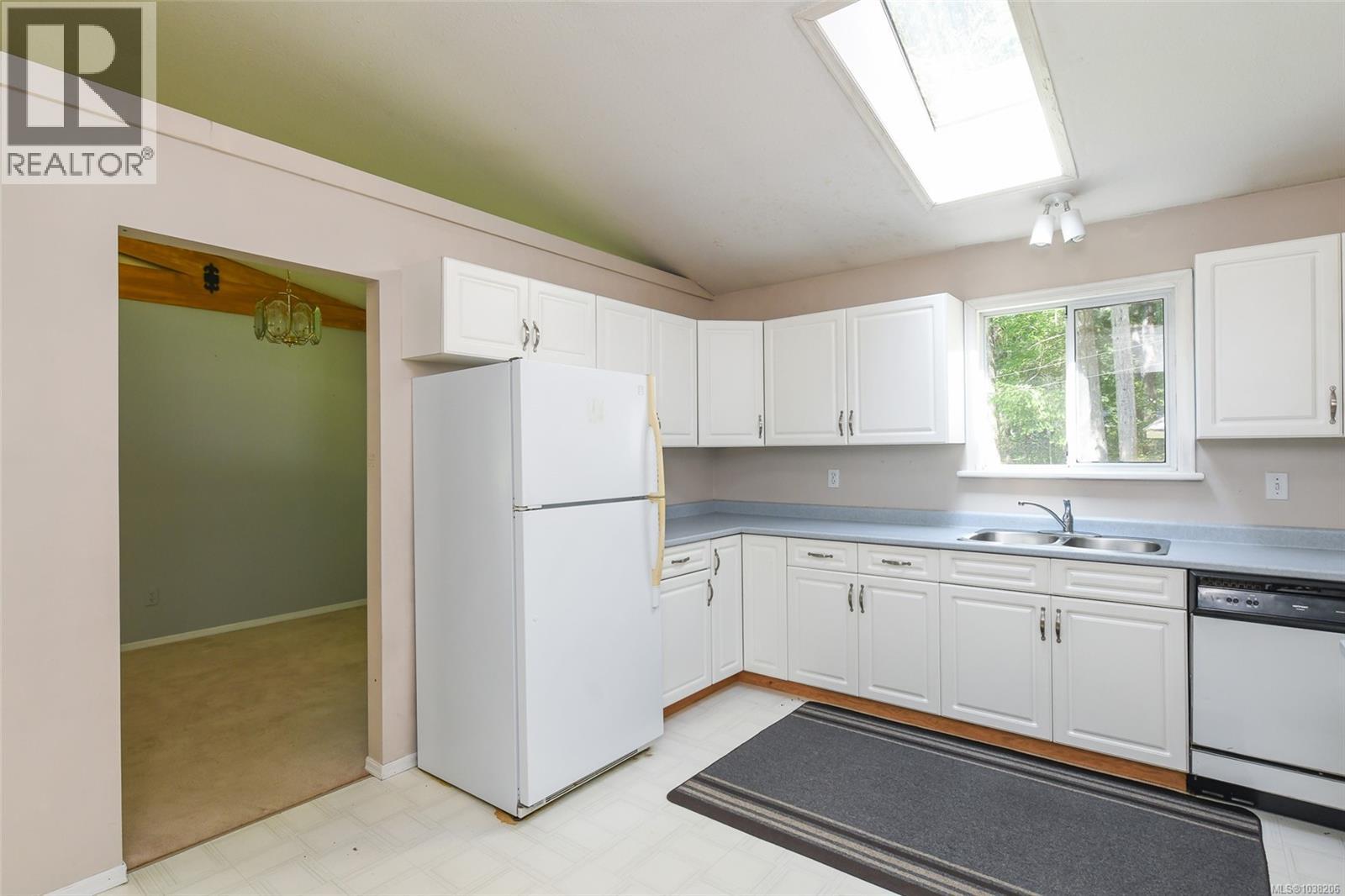 2410 Huband Rd, Courtenay, British Columbia  V9J 1L6 - Photo 31 - 1038206