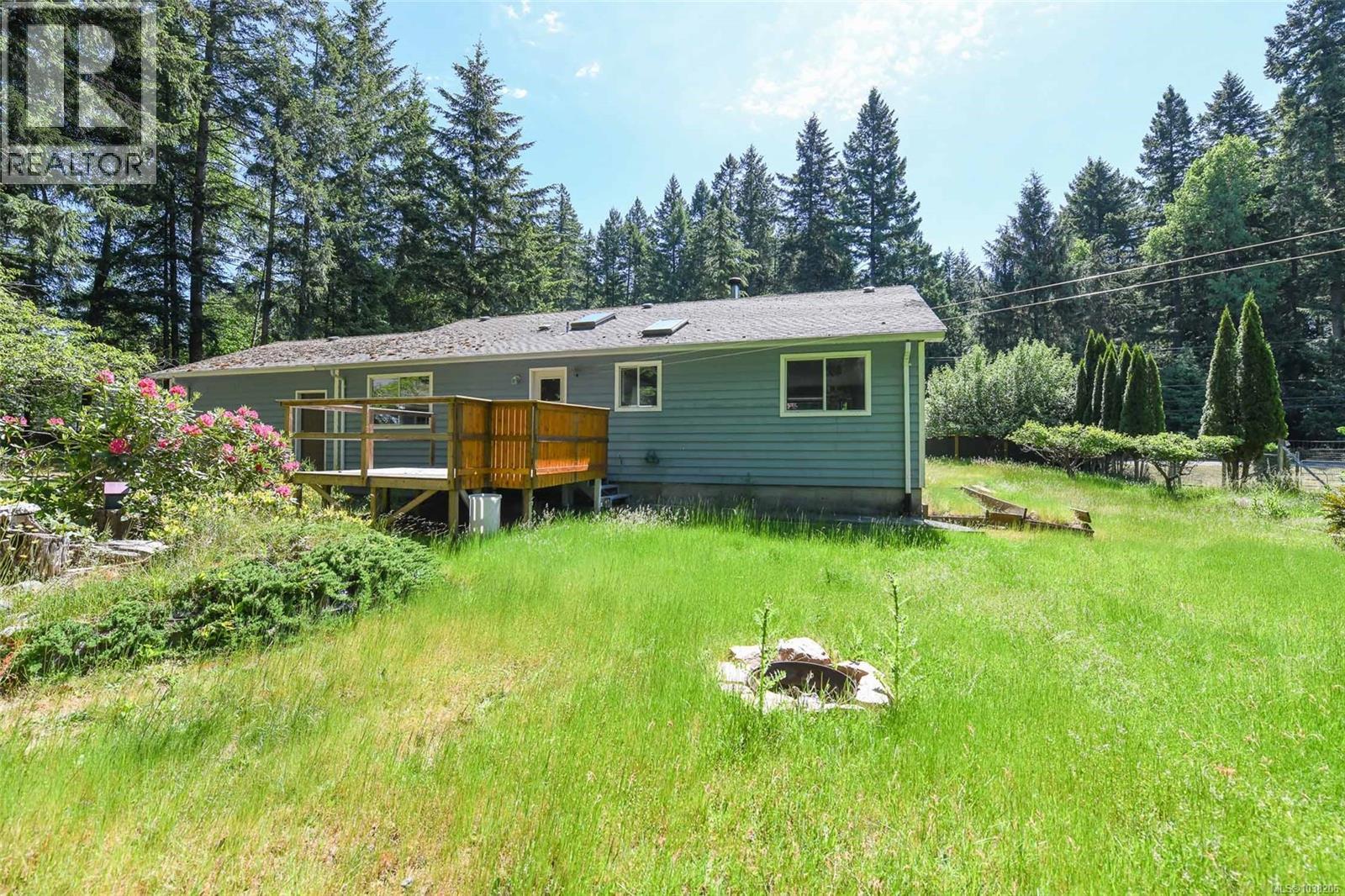 2410 Huband Rd, Courtenay, British Columbia  V9J 1L6 - Photo 13 - 1038206
