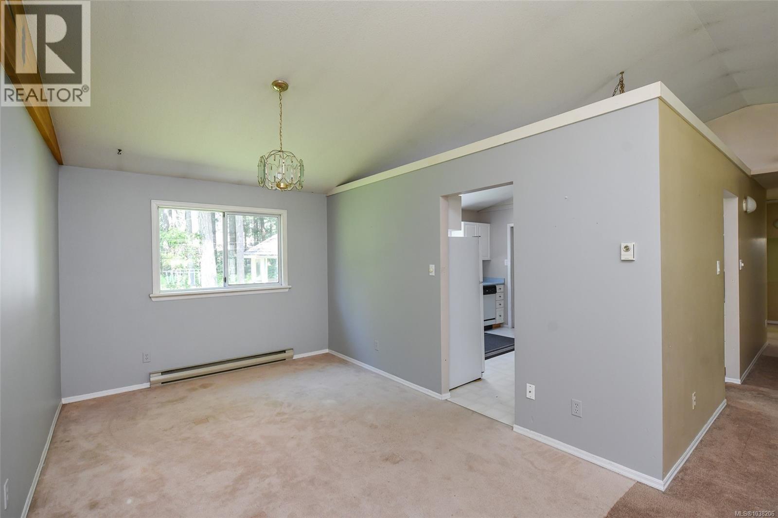 2410 Huband Rd, Courtenay, British Columbia  V9J 1L6 - Photo 28 - 1038206