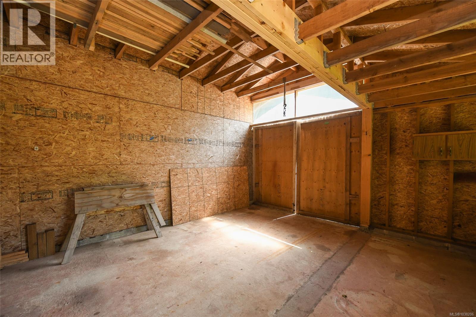 2410 Huband Rd, Courtenay, British Columbia  V9J 1L6 - Photo 18 - 1038206