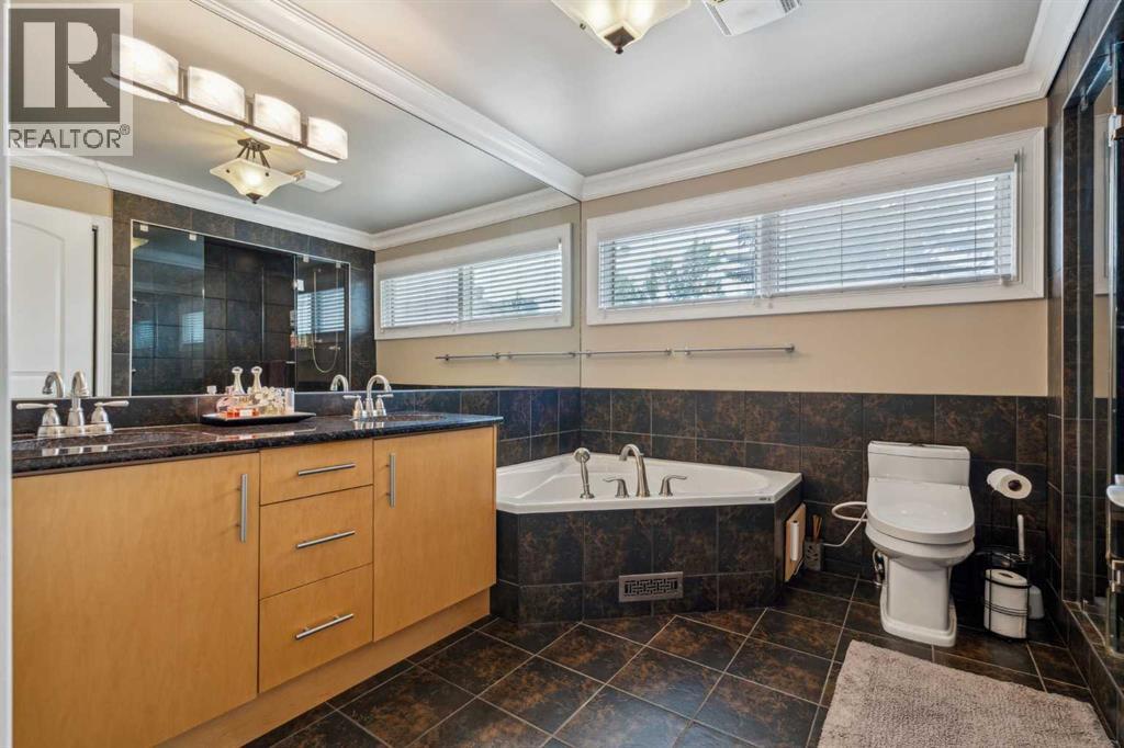 25 Manor Road SW, Calgary, Alberta  T2V 2A1 - Photo 21 - A2312510