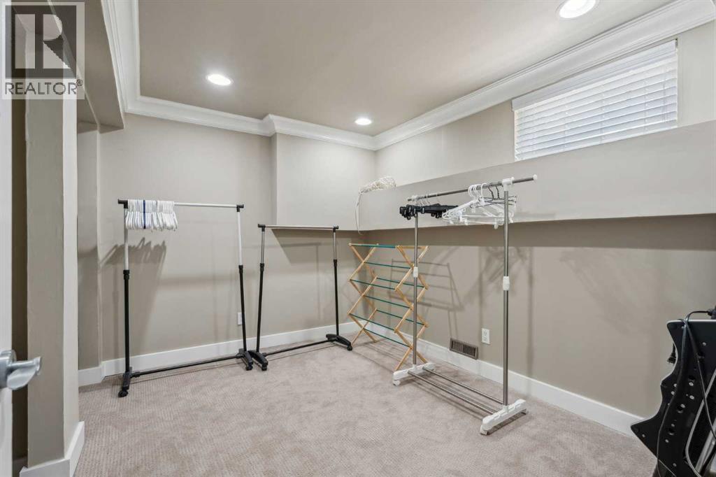 25 Manor Road SW, Calgary, Alberta  T2V 2A1 - Photo 40 - A2312510