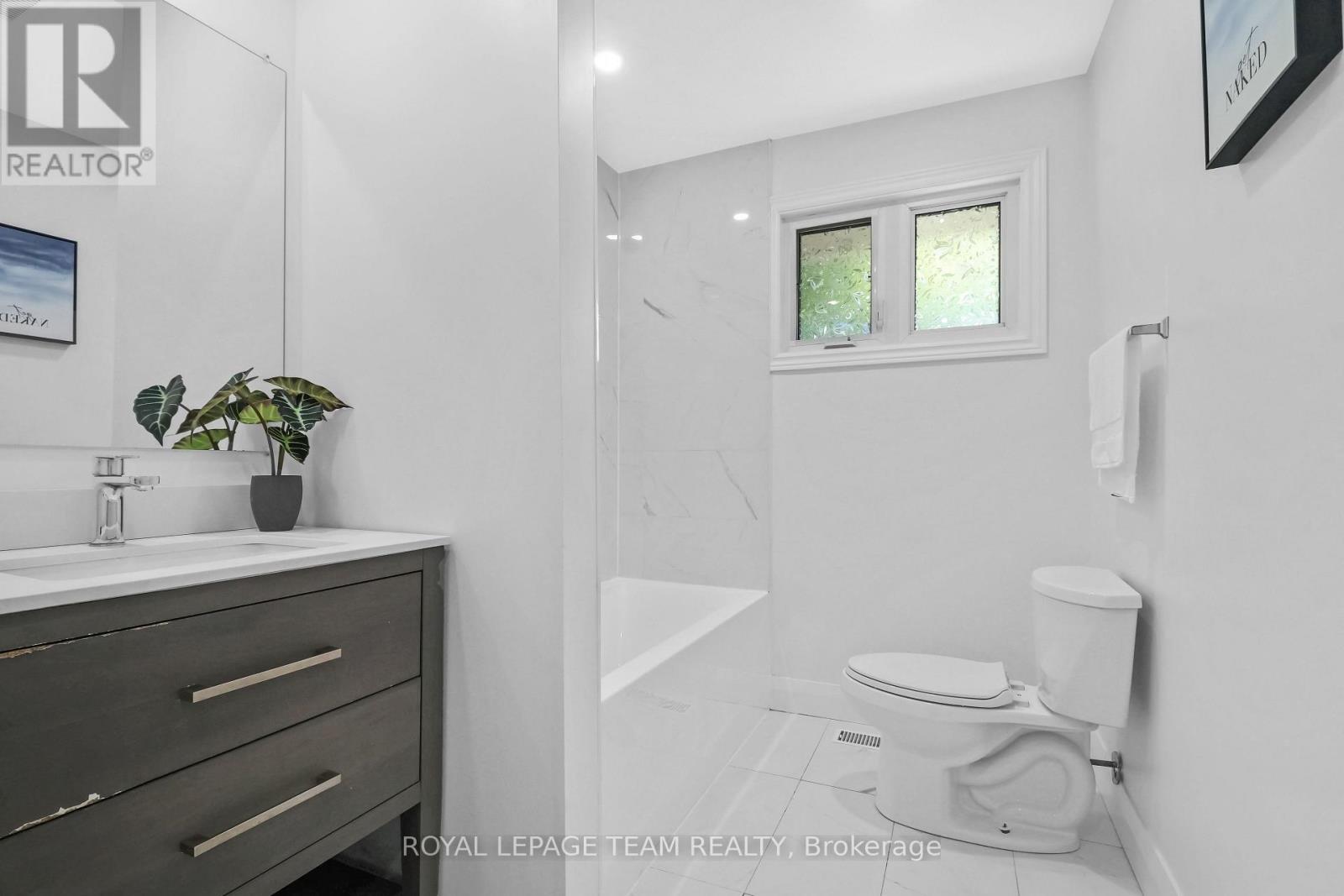 2317 Elmira Drive, Ottawa, Ontario  K2C 1H3 - Photo 14 - X13175794