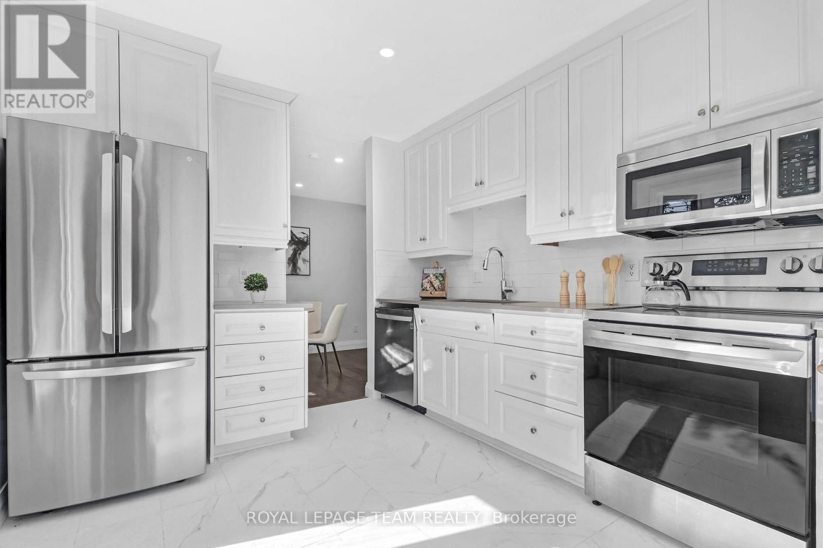 2317 Elmira Drive, Ottawa, Ontario  K2C 1H3 - Photo 8 - X13175794