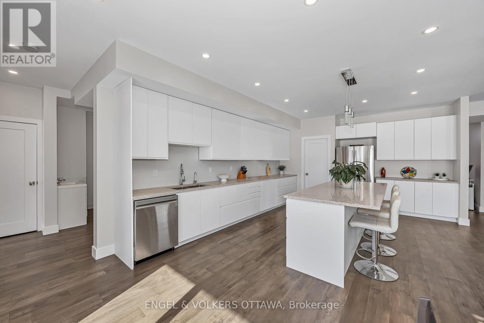 19 Synergy Way, Ottawa, Ontario  K2W 0K3 - Photo 25 - X12953158