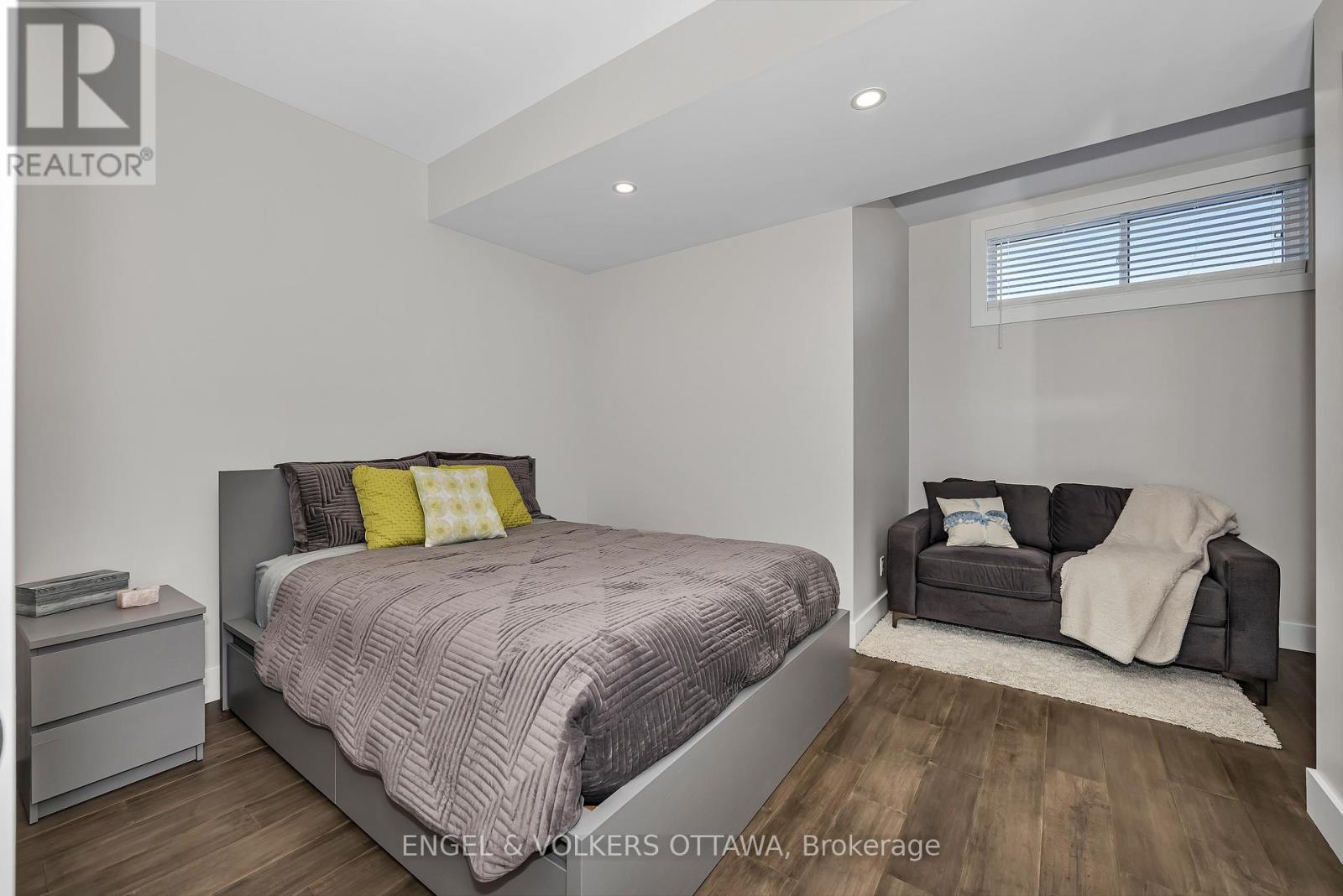19 Synergy Way, Ottawa, Ontario  K2W 0K3 - Photo 34 - X12953158