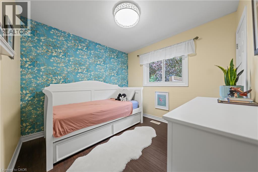 306 Normandy Avenue, Waterloo, Ontario  N2K 1X7 - Photo 23 - 40833539