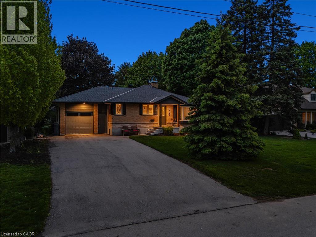306 Normandy Avenue, Waterloo, Ontario  N2K 1X7 - Photo 3 - 40833539