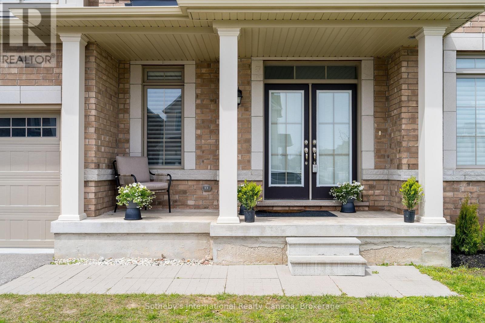 45 Mclean Avenue, Collingwood, Ontario  L4Y 3Z6 - Photo 2 - S12976442