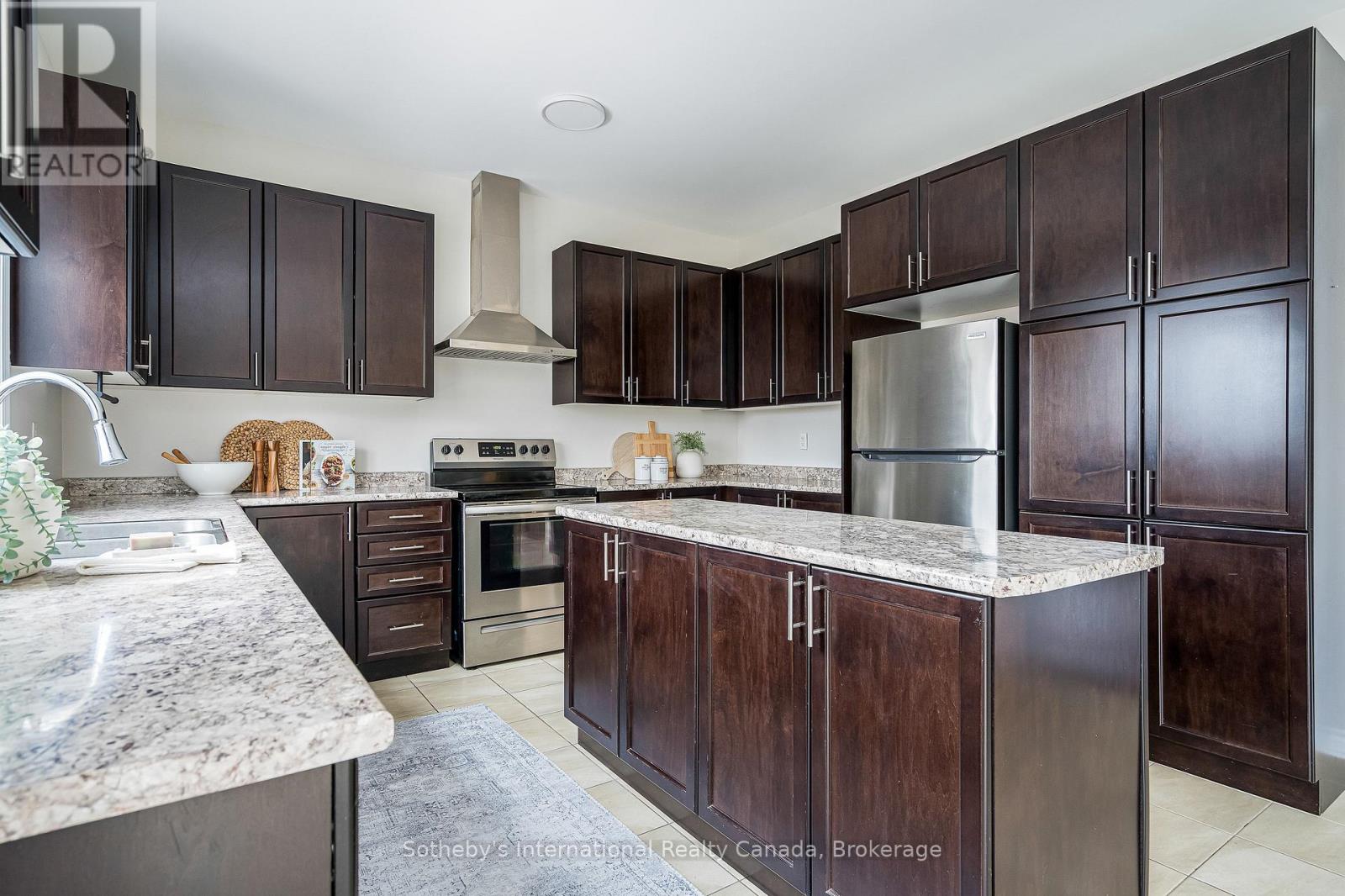 45 Mclean Avenue, Collingwood, Ontario  L4Y 3Z6 - Photo 9 - S12976442