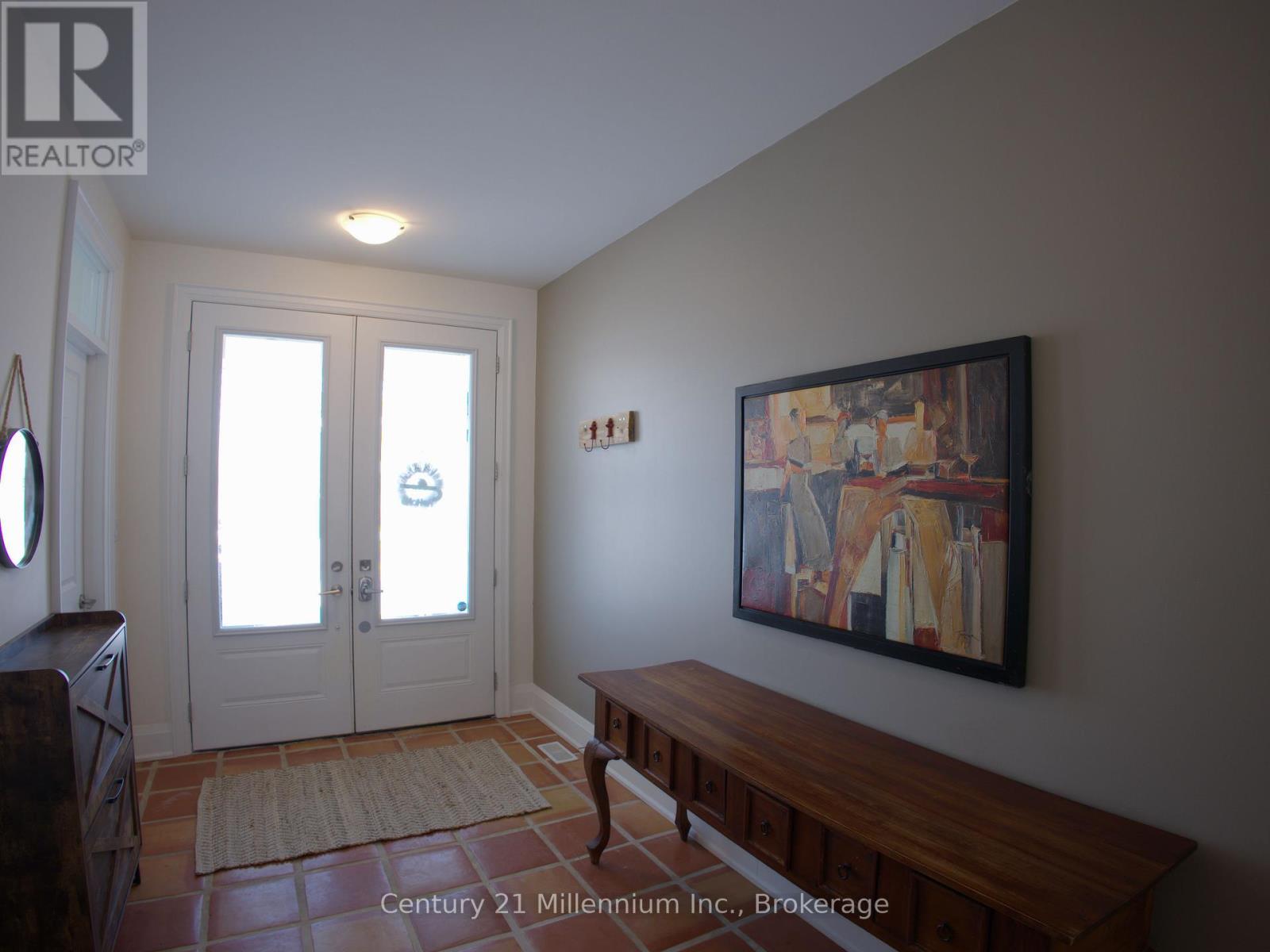 108 Creekwood Court, Blue Mountains, Ontario  L9Y 0V1 - Photo 2 - X13154024