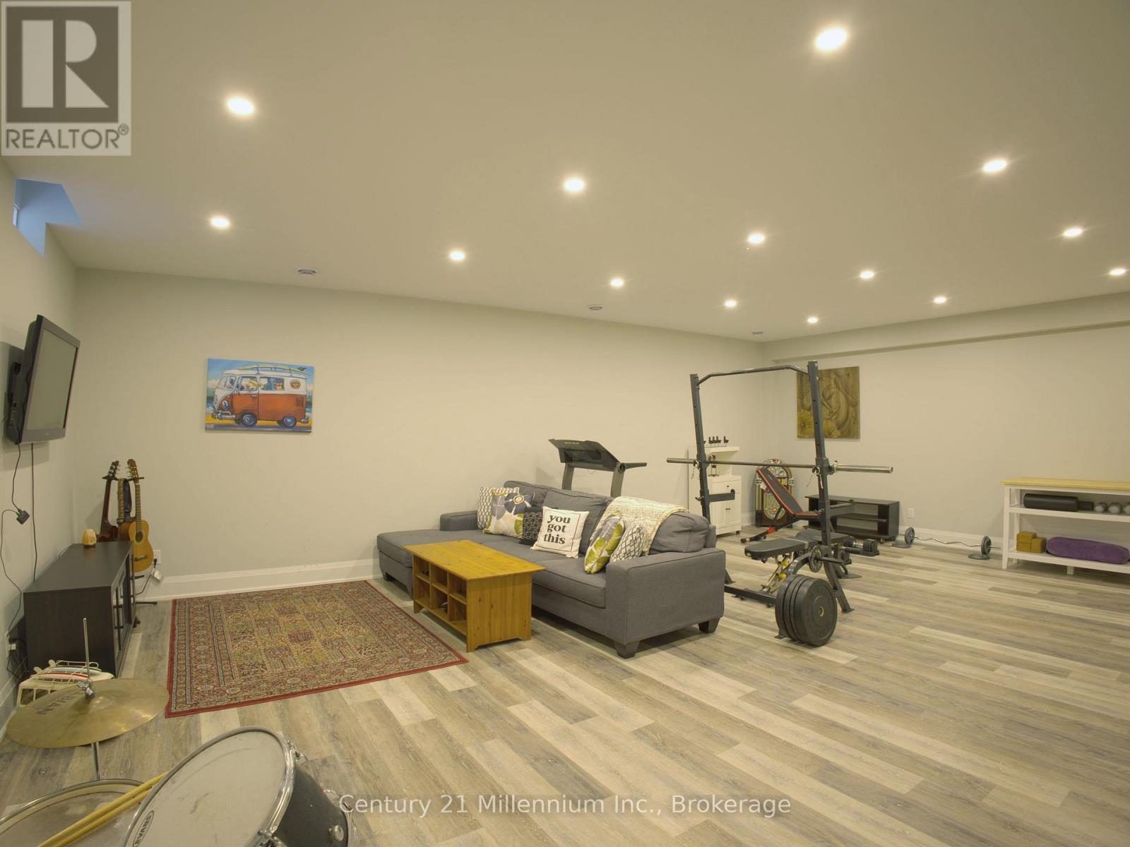 108 Creekwood Court, Blue Mountains, Ontario  L9Y 0V1 - Photo 22 - X13154024
