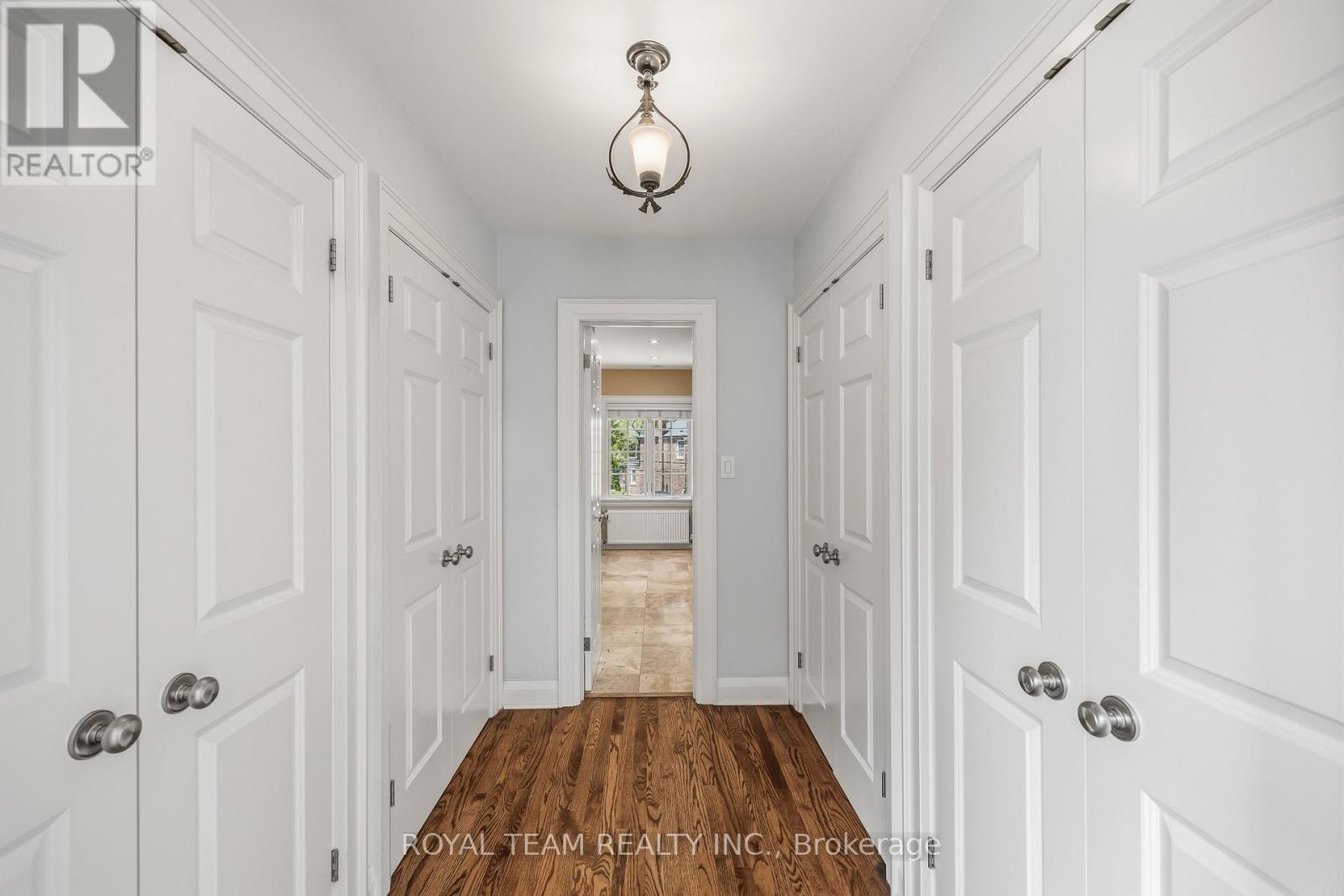 107 Esgore Drive, Toronto, Ontario  M5M 3S1 - Photo 15 - C13175756