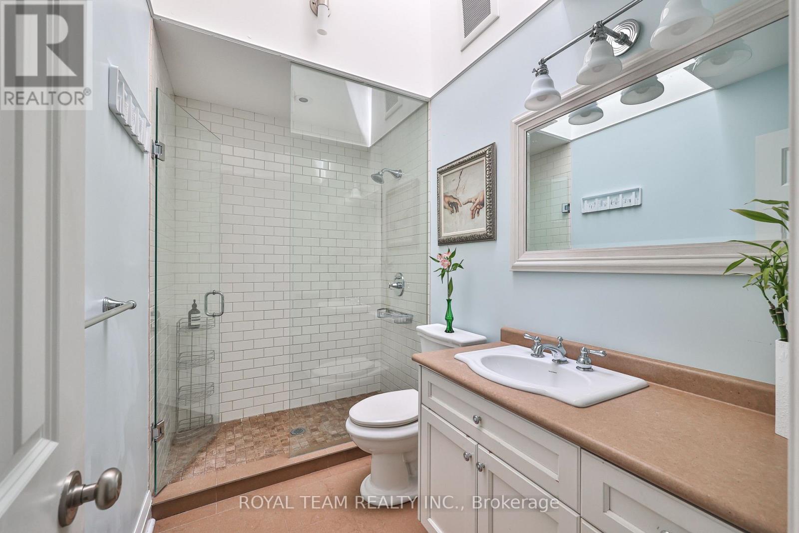 107 Esgore Drive, Toronto, Ontario  M5M 3S1 - Photo 24 - C13175756