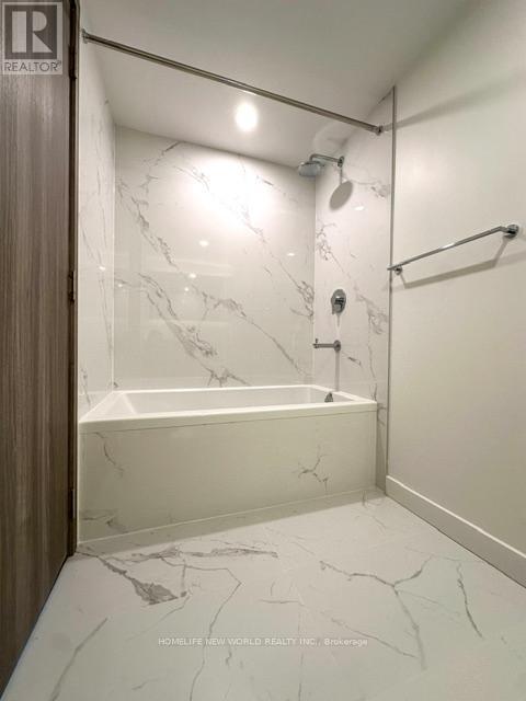 5011 - 1 Concord Cityplace Way, Toronto, Ontario  M5V 0X3 - Photo 13 - C13175830