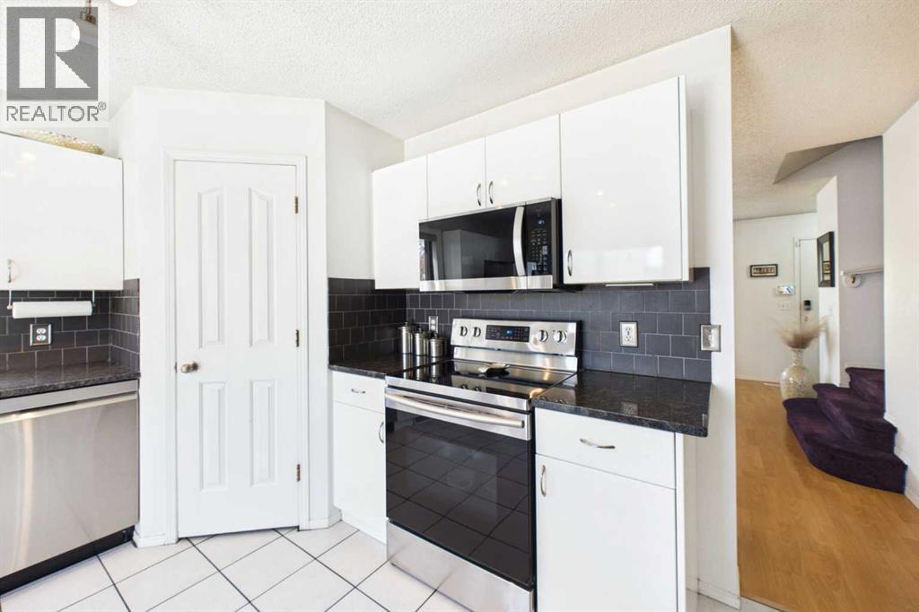 24 Chaparral Ridge Circle Se, Calgary, Alberta  T2X 3K2 - Photo 8 - A2311174