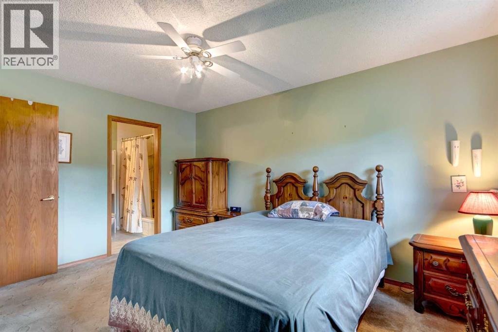 30, 118 Strathcona Road SW, Calgary, Alberta  T3H 1P3 - Photo 13 - A2312892