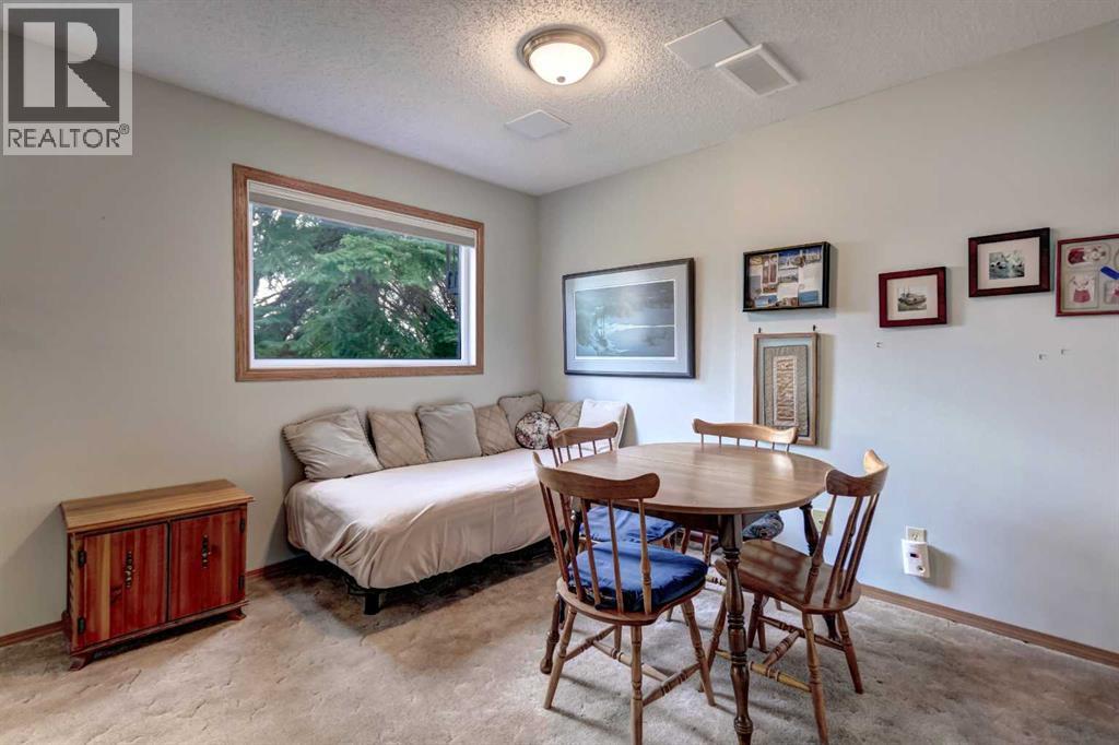 30, 118 Strathcona Road SW, Calgary, Alberta  T3H 1P3 - Photo 25 - A2312892