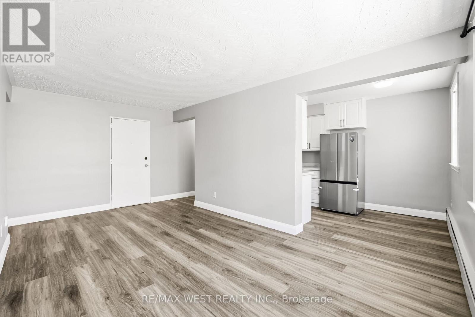 300 Montrave Avenue, Oshawa, Ontario  L1J 4S2 - Photo 14 - E13175700