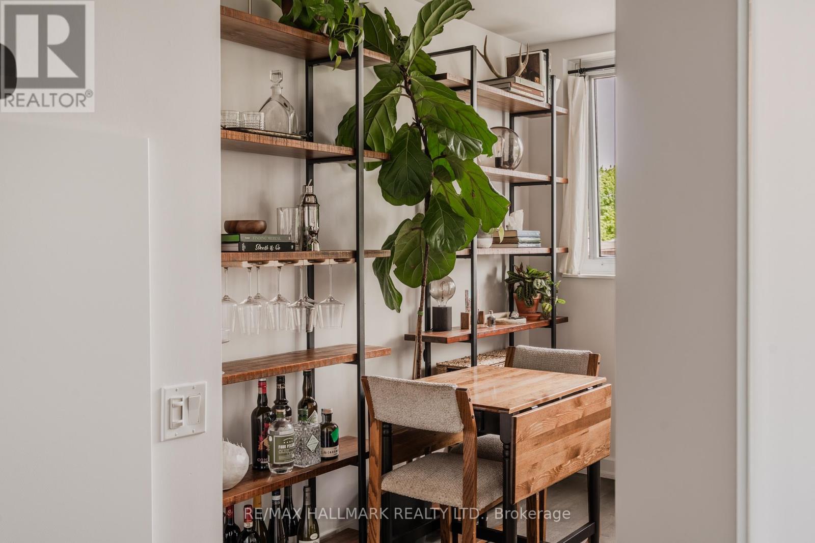 203 - 60 Haslett Avenue, Toronto, Ontario  M4L 0A9 - Photo 7 - E13175710