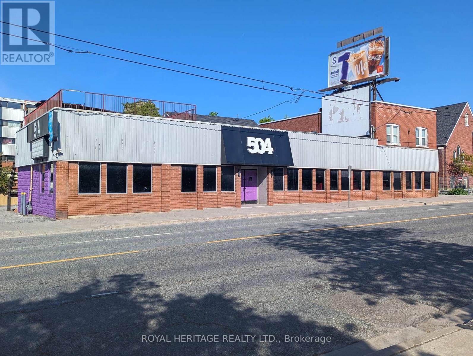 504 Simcoe Street S, Oshawa, Ontario  L1H 4J8 - Photo 2 - E13175764