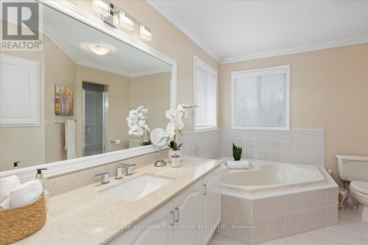 263 Mcclellan Way, Aurora, Ontario  L4G 6N9 - Photo 28 - N13175712
