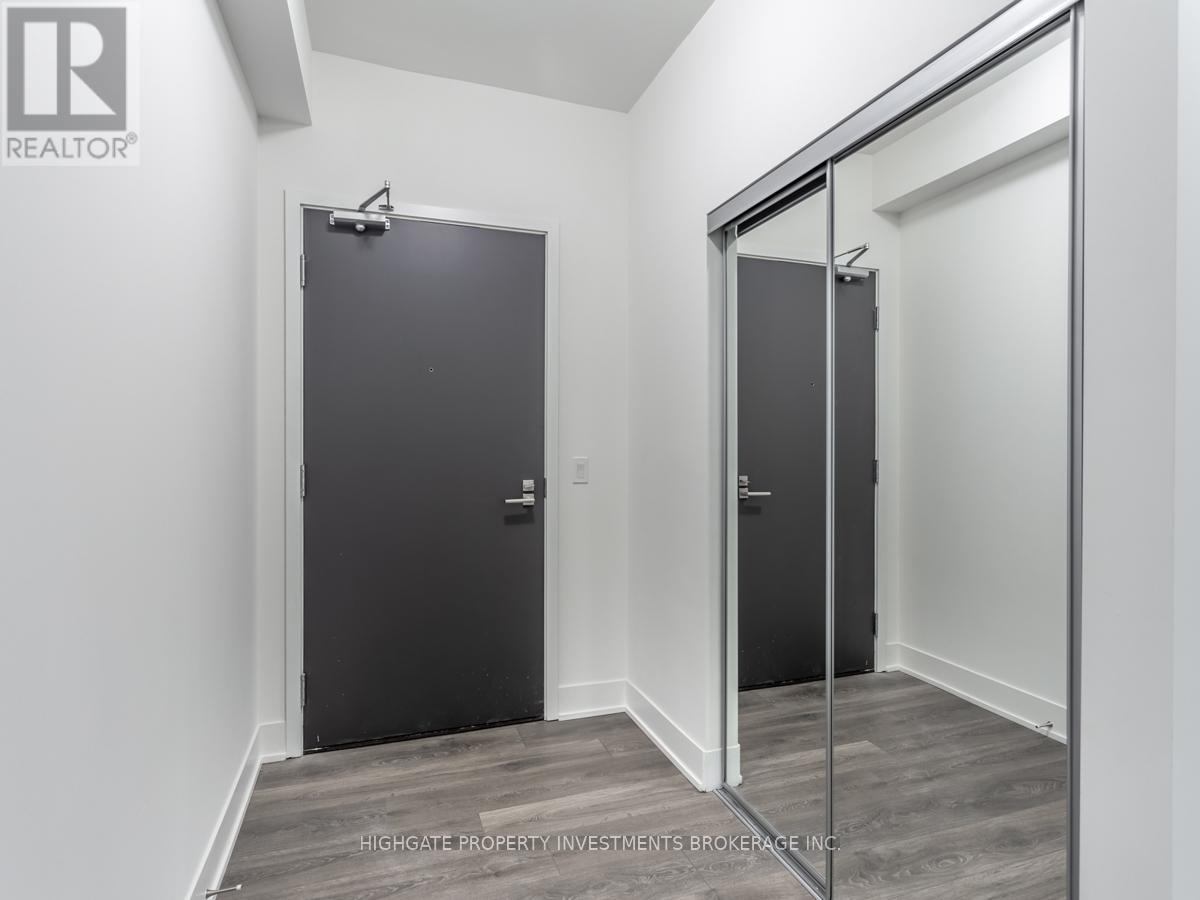 305 - 2916 Highway 7 Road, Vaughan, Ontario  L4K 0K6 - Photo 4 - N13175722