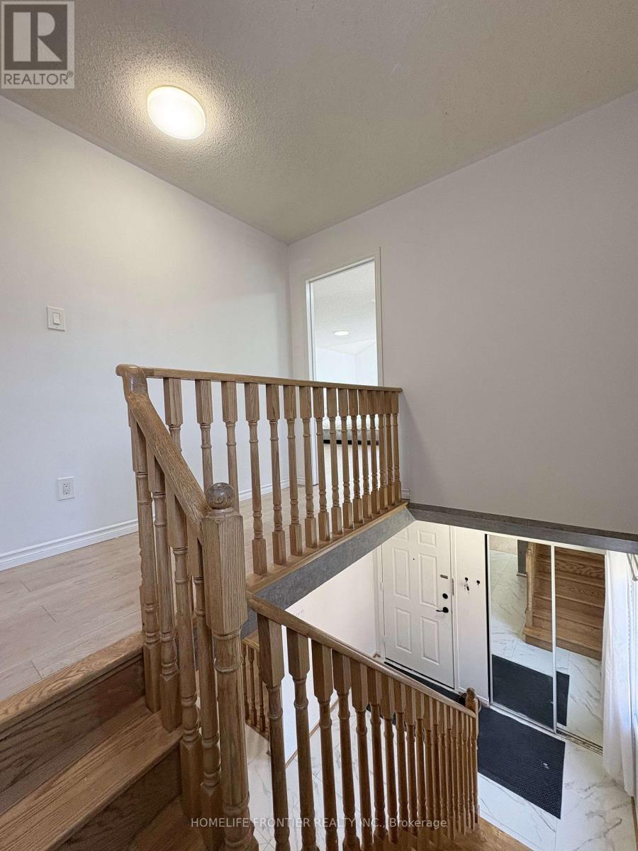 745 Caradonna Crescent, Newmarket, Ontario  L3X 1W5 - Photo 19 - N13175778