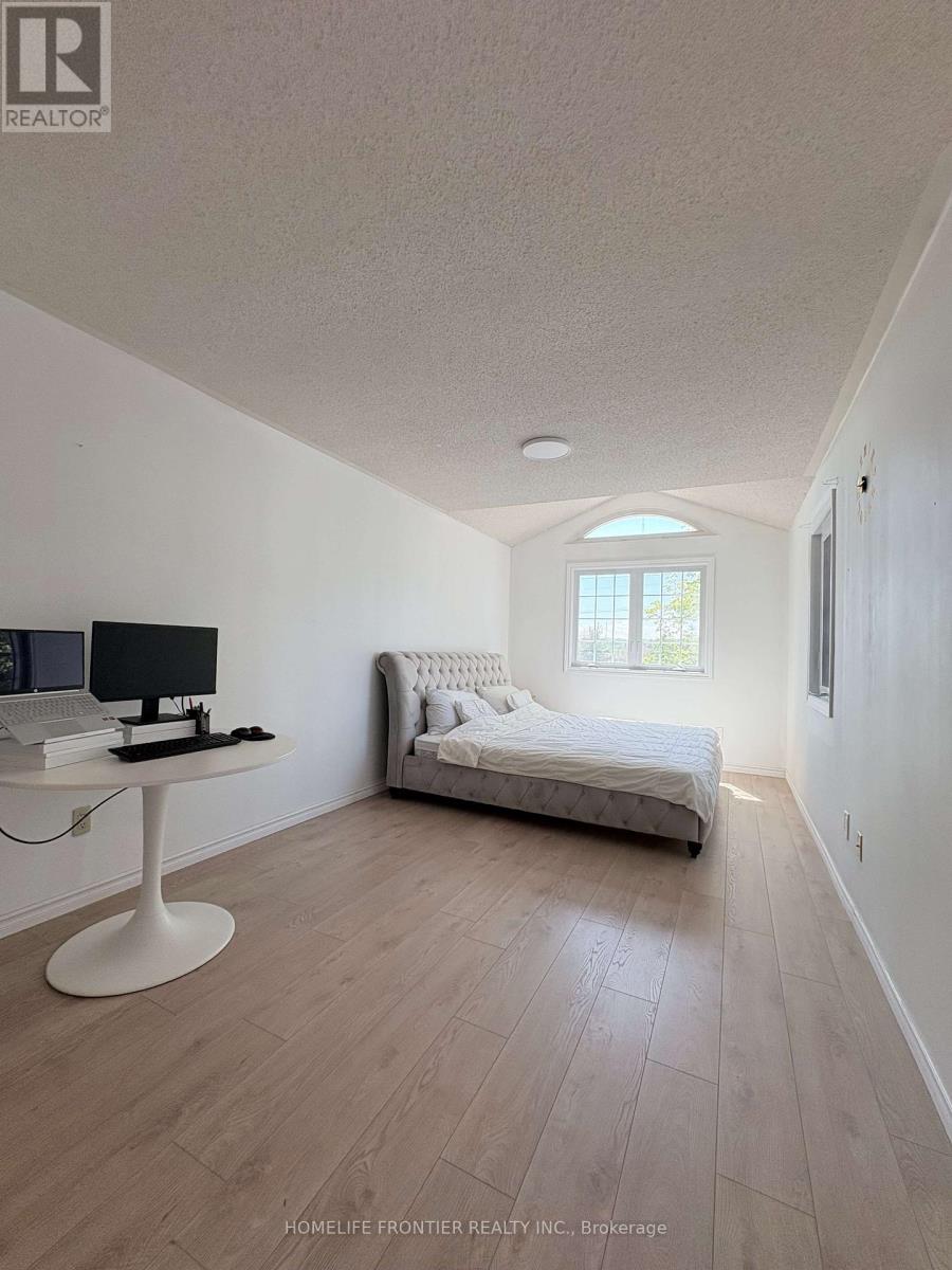 745 Caradonna Crescent, Newmarket, Ontario  L3X 1W5 - Photo 29 - N13175778