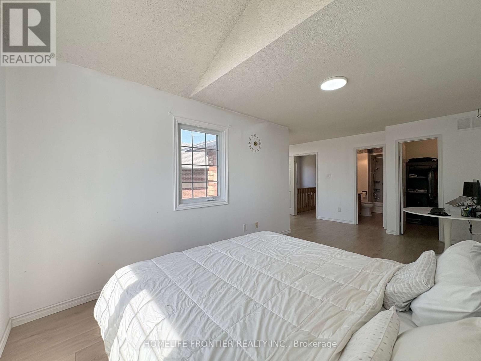 745 Caradonna Crescent, Newmarket, Ontario  L3X 1W5 - Photo 33 - N13175778