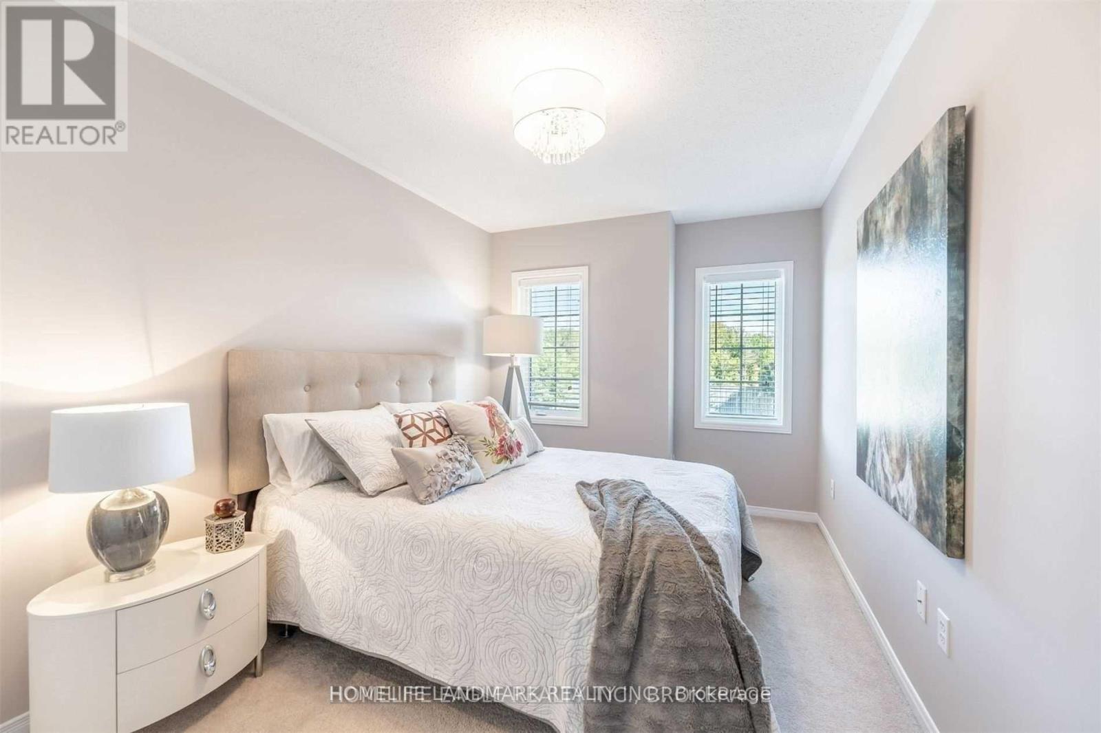 1268 Mccron Crescent, Newmarket, Ontario  L3X 0C7 - Photo 12 - N13175850