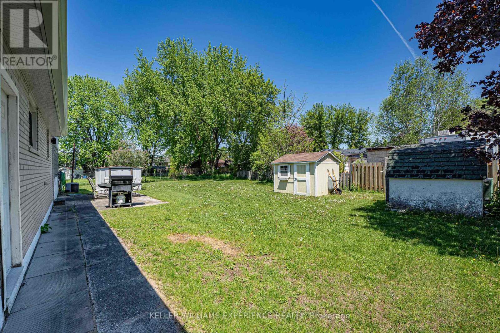 27 Larkdale Crescent, Essa, Ontario  L0M 1B0 - Photo 19 - N13175858