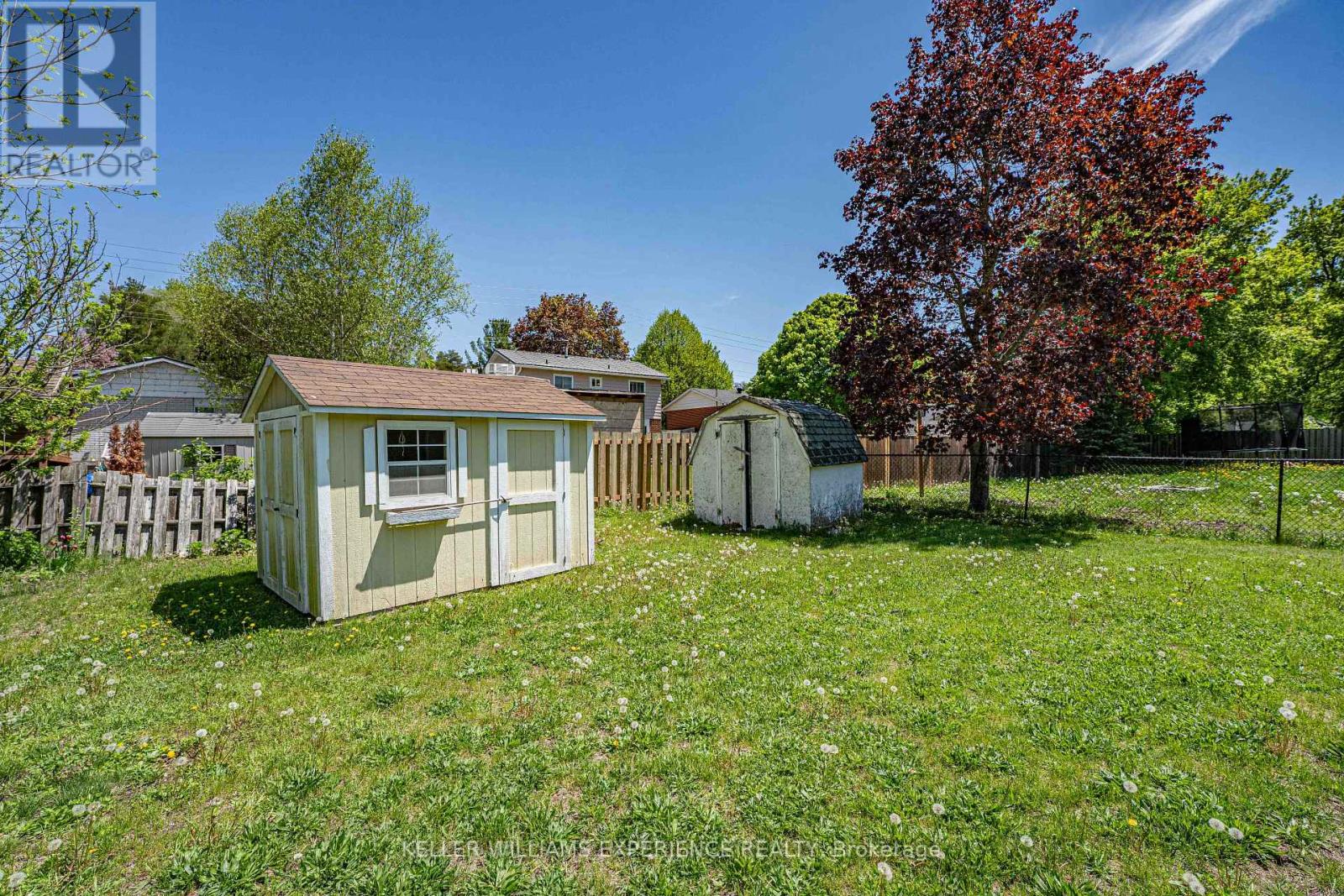27 Larkdale Crescent, Essa, Ontario  L0M 1B0 - Photo 24 - N13175858
