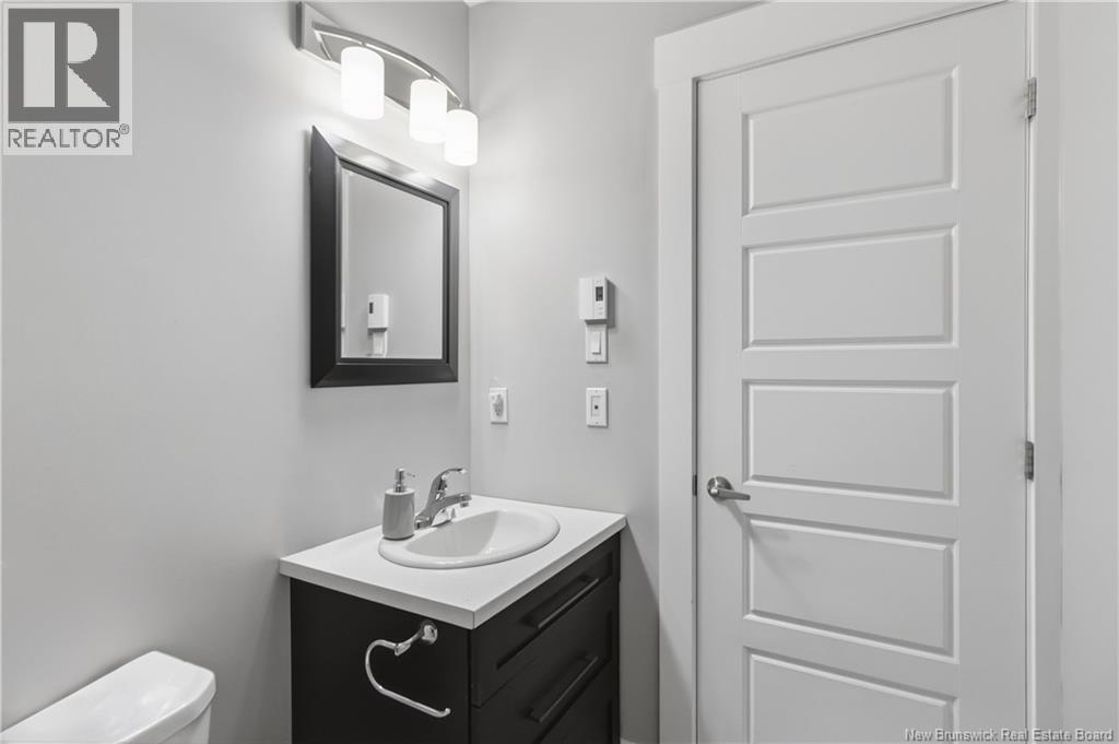 100 Lancefield, Moncton, New Brunswick  E1E 0E6 - Photo 29 - NB137482