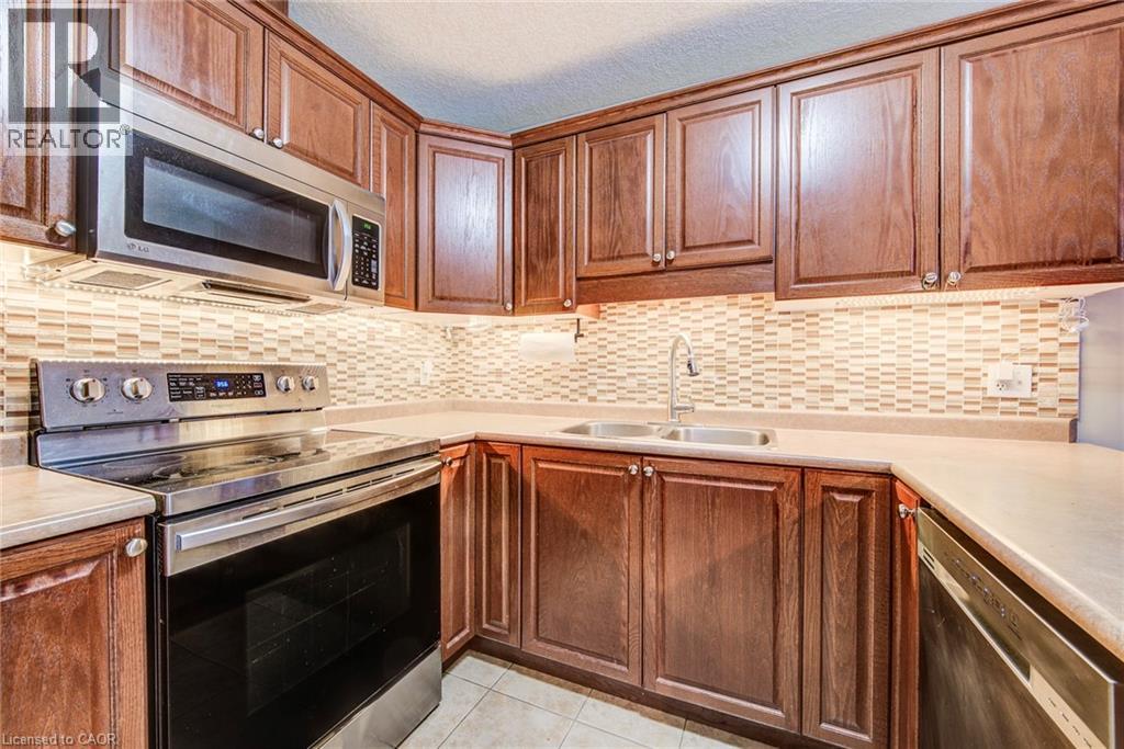 972 Strasburg Road Unit# 10, Kitchener, Ontario  N2E 2K4 - Photo 9 - 40820592