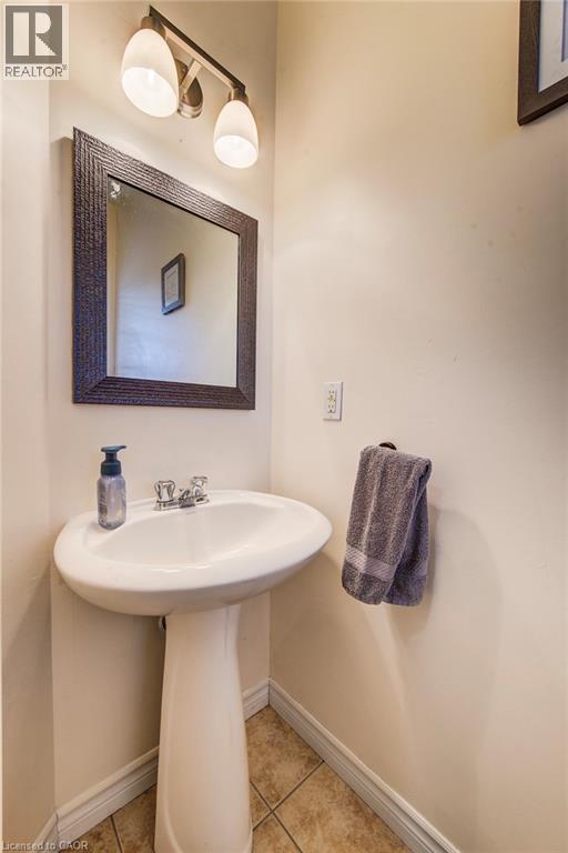 972 Strasburg Road Unit# 10, Kitchener, Ontario  N2E 2K4 - Photo 6 - 40820592