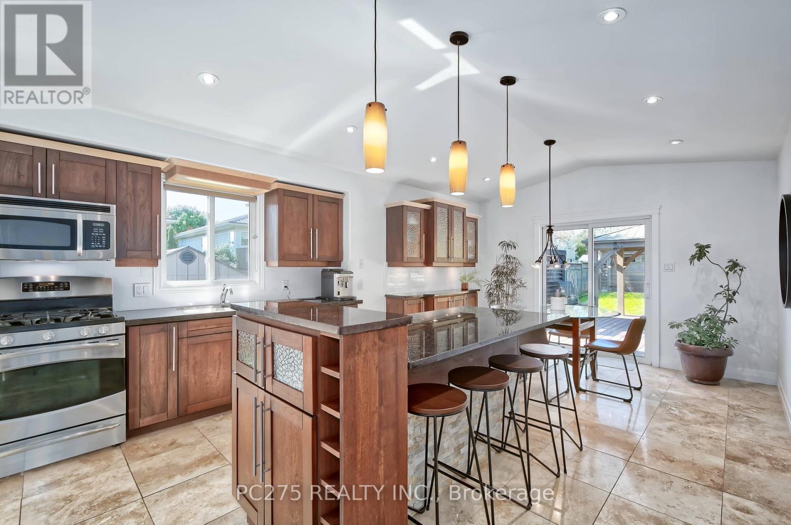 39 Ponsford Place, St. Thomas, Ontario  N5P 4J8 - Photo 8 - X13175882
