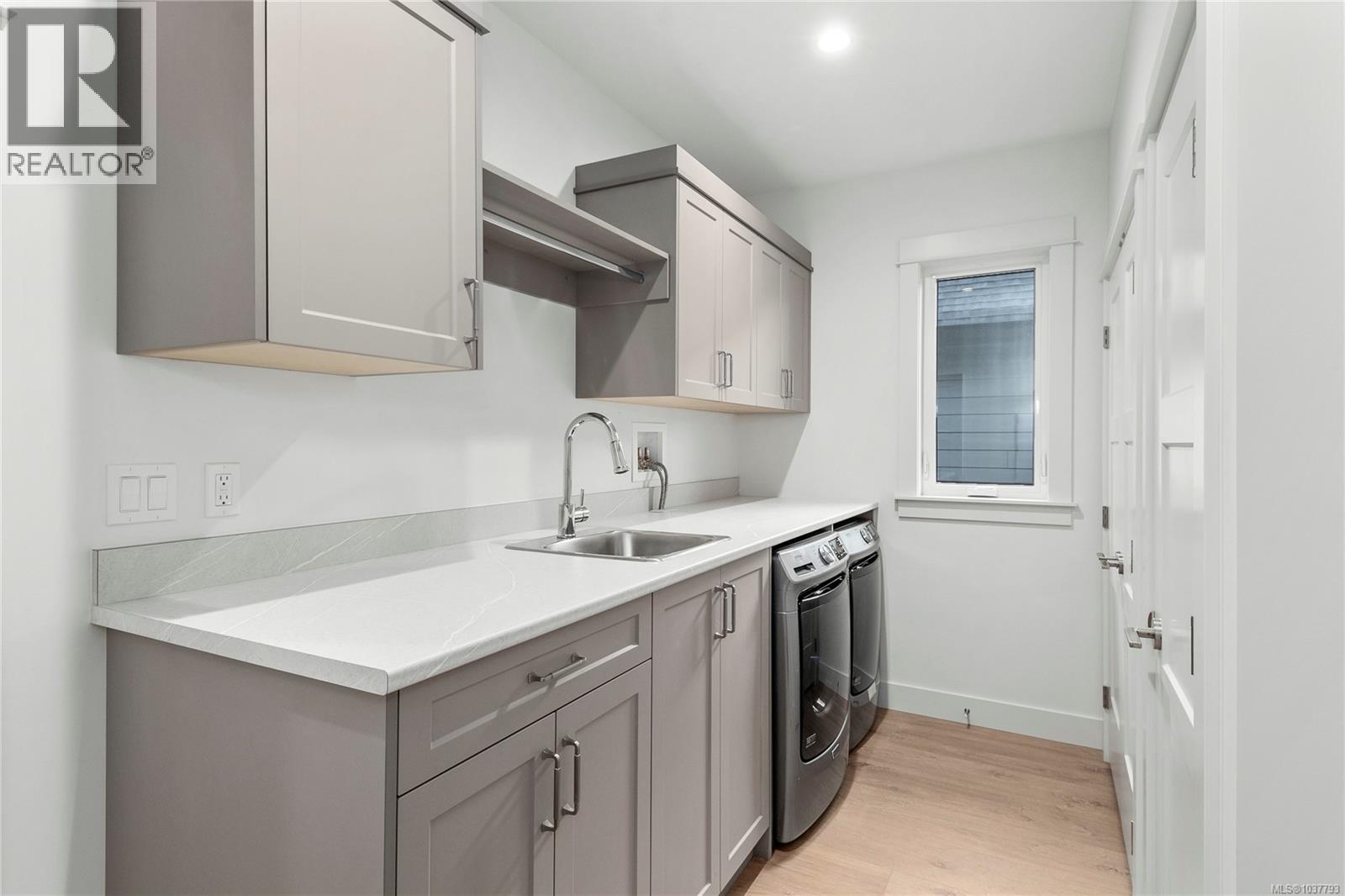 778 Sitka St, Campbell River, British Columbia  V9H 0G4 - Photo 32 - 1037793