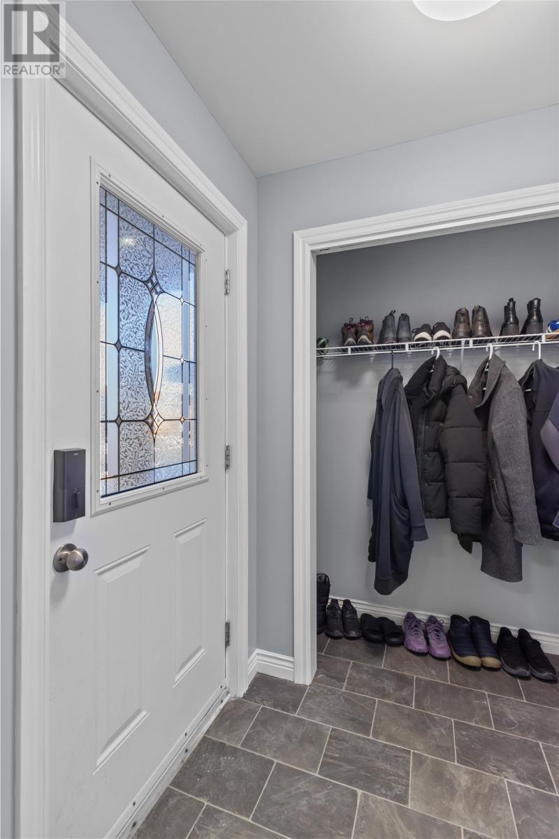17 Mullingar Drive, Paradise, Newfoundland & Labrador  A1L 0K5 - Photo 2 - 1298035