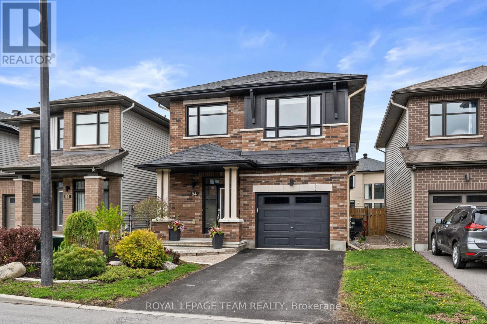 84 WARRIOR STREET, Ottawa, Ontario