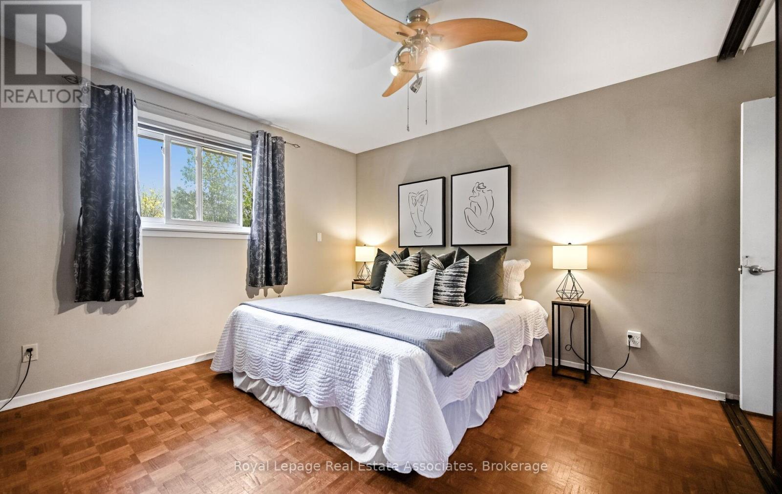 10 Charing Drive, Mississauga, Ontario  L5N 1E9 - Photo 14 - W13175724