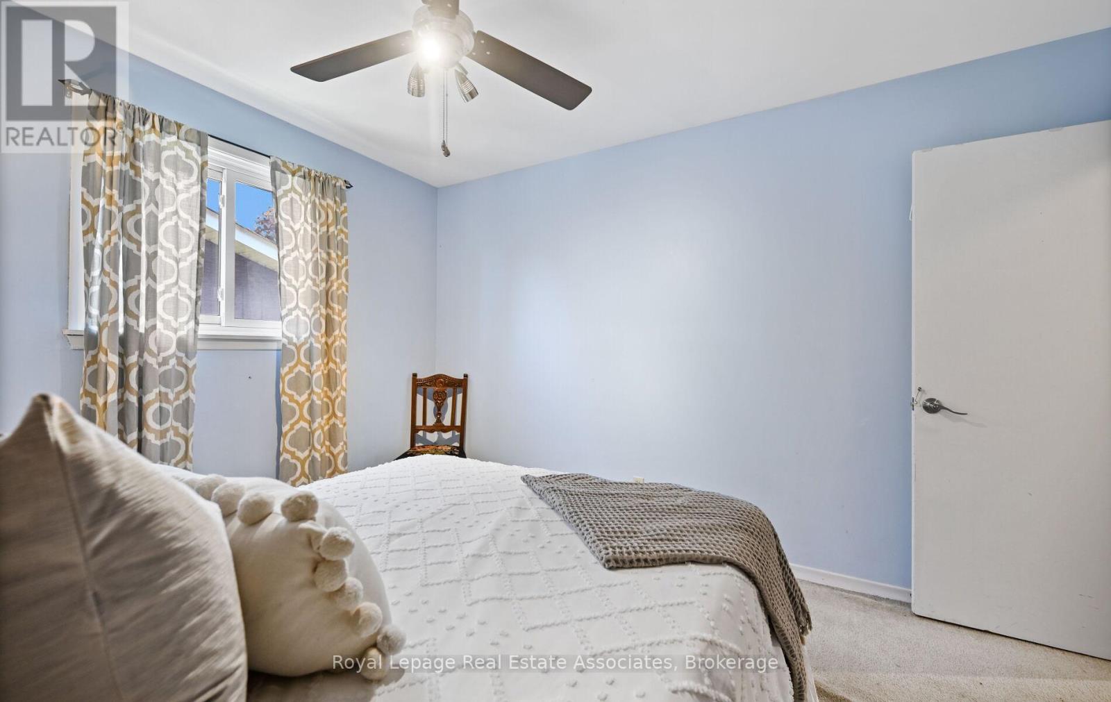 10 Charing Drive, Mississauga, Ontario  L5N 1E9 - Photo 18 - W13175724
