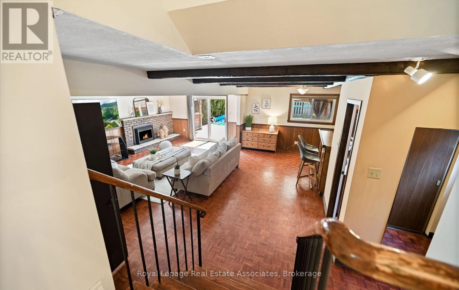 10 Charing Drive, Mississauga, Ontario  L5N 1E9 - Photo 21 - W13175724