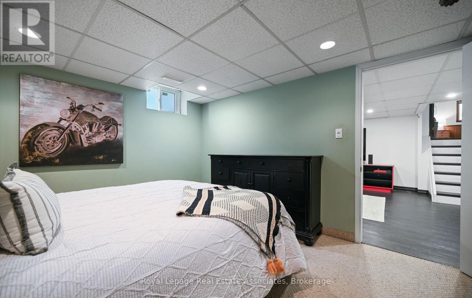 10 Charing Drive, Mississauga, Ontario  L5N 1E9 - Photo 32 - W13175724