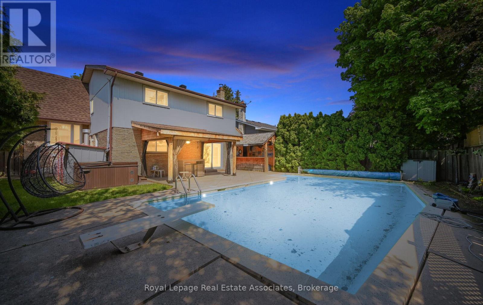 10 Charing Drive, Mississauga, Ontario  L5N 1E9 - Photo 36 - W13175724