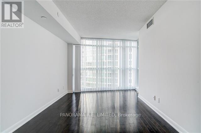 1005 - 215 SHERWAY GARDENS ROAD, Toronto, Ontario