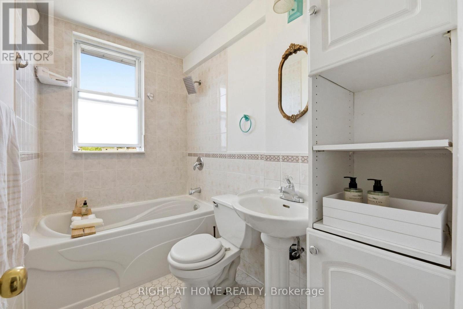 78 Prescott Avenue, Toronto, Ontario  M6N 3G5 - Photo 18 - W13175770